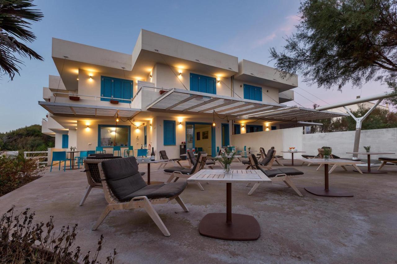 Solmaris Seaside - B&B Sul Mare Maruggio Exterior foto